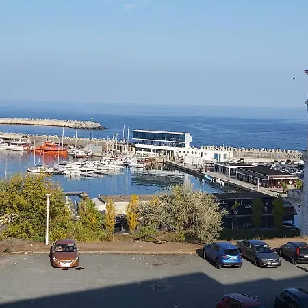 Apartment Tomis Sea View Apartment